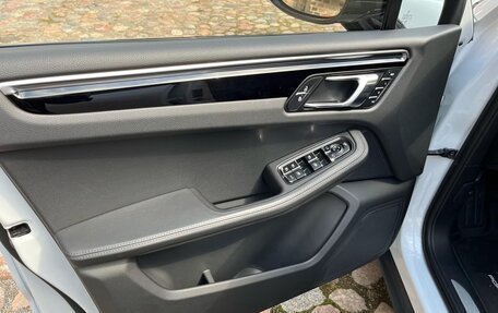 Porsche Macan I рестайлинг, 2023 год, 7 227 000 рублей, 15 фотография