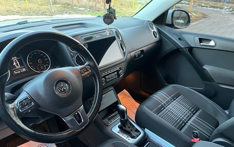 Volkswagen Tiguan I, 2015 год, 1 650 000 рублей, 3 фотография