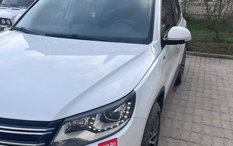 Volkswagen Tiguan I, 2015 год, 1 650 000 рублей, 4 фотография