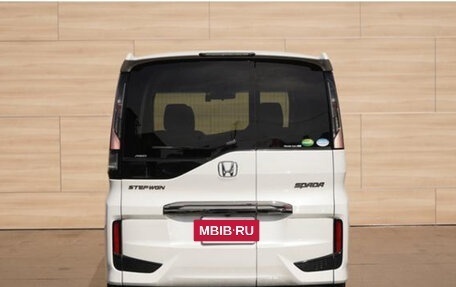 Honda Stepwgn IV, 2022 год, 1 960 000 рублей, 5 фотография