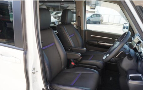 Honda Stepwgn IV, 2022 год, 1 960 000 рублей, 10 фотография