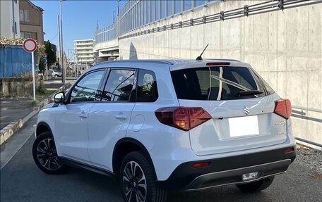 Suzuki Escudo IV, 2023 год, 1 620 000 рублей, 4 фотография