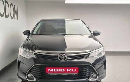 Toyota Camry, 2017 год, 2 451 000 рублей, 2 фотография