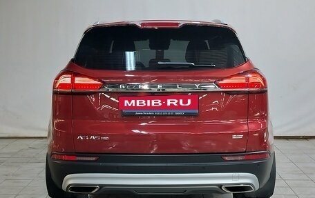 Geely Atlas, 2022 год, 1 980 000 рублей, 5 фотография