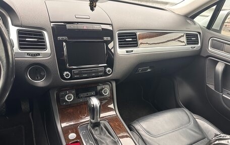 Volkswagen Touareg III, 2014 год, 2 300 000 рублей, 8 фотография