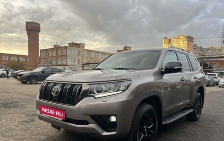 Toyota Land Cruiser Prado 150 рестайлинг 2, 2021 год, 7 500 000 рублей, 1 фотография