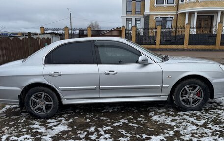 Hyundai Sonata IV рестайлинг, 2006 год, 410 000 рублей, 1 фотография
