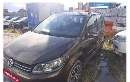 Volkswagen Touran III, 2013 год, 620 000 рублей, 1 фотография