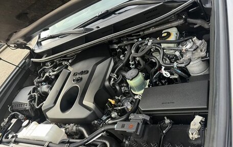 Toyota Land Cruiser Prado 150 рестайлинг 2, 2021 год, 7 500 000 рублей, 16 фотография