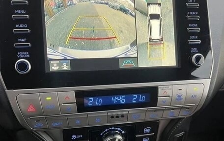 Toyota Land Cruiser Prado 150 рестайлинг 2, 2021 год, 7 500 000 рублей, 13 фотография