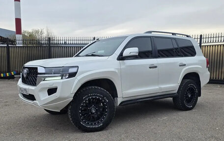 Toyota Land Cruiser 200, 2012 год, 5 500 000 рублей, 2 фотография