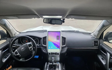 Toyota Land Cruiser 200, 2012 год, 5 500 000 рублей, 8 фотография