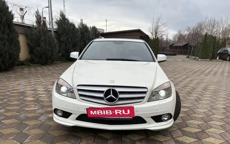 Mercedes-Benz C-Класс, 2008 год, 1 050 000 рублей, 2 фотография