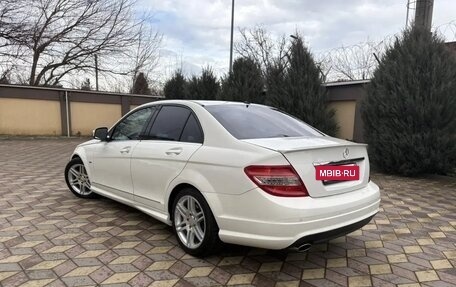 Mercedes-Benz C-Класс, 2008 год, 1 050 000 рублей, 6 фотография