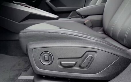 Audi A3, 2022 год, 2 250 000 рублей, 11 фотография