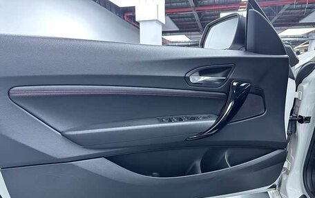 BMW 2 серия F22, 2018 год, 1 541 000 рублей, 18 фотография