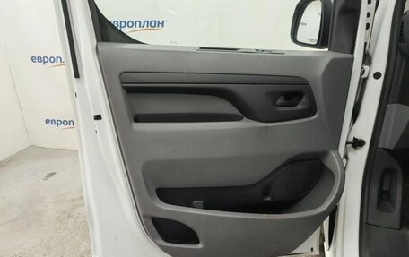 Peugeot Expert, 2020 год, 2 500 000 рублей, 9 фотография