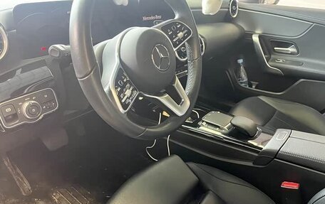 Mercedes-Benz A-Класс, 2022 год, 1 733 000 рублей, 8 фотография