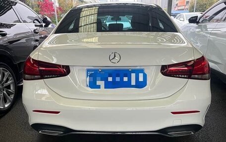 Mercedes-Benz A-Класс, 2022 год, 1 733 000 рублей, 5 фотография