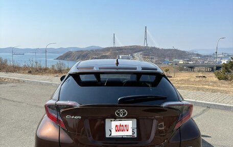 Toyota C-HR I рестайлинг, 2017 год, 1 715 000 рублей, 7 фотография