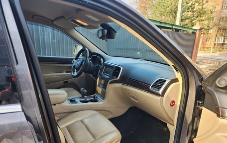 Jeep Grand Cherokee, 2013 год, 2 300 000 рублей, 14 фотография