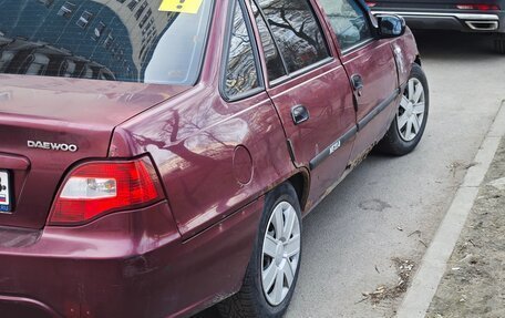 Daewoo Nexia I рестайлинг, 2011 год, 110 000 рублей, 3 фотография