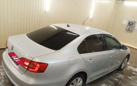 Volkswagen Jetta VI, 2012 год, 1 100 000 рублей, 3 фотография