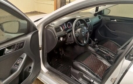 Volkswagen Jetta VI, 2012 год, 1 100 000 рублей, 8 фотография