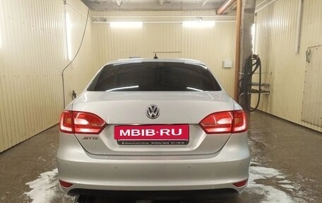 Volkswagen Jetta VI, 2012 год, 1 100 000 рублей, 16 фотография