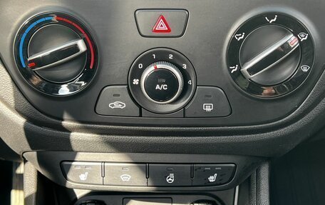 Hyundai Solaris II рестайлинг, 2017 год, 1 500 000 рублей, 18 фотография