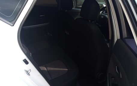 KIA cee'd III, 2017 год, 900 000 рублей, 6 фотография