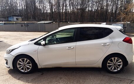 KIA cee'd III, 2017 год, 900 000 рублей, 2 фотография