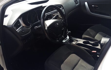 KIA cee'd III, 2017 год, 900 000 рублей, 8 фотография