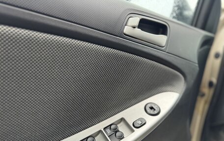 Hyundai Solaris II рестайлинг, 2011 год, 655 000 рублей, 11 фотография