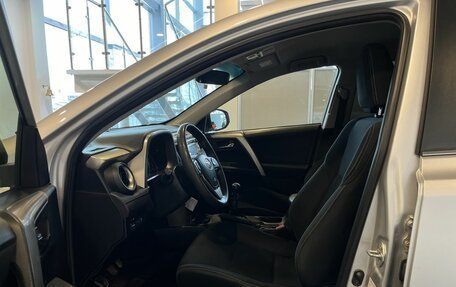 Toyota RAV4, 2014 год, 1 850 000 рублей, 14 фотография