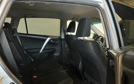 Toyota RAV4, 2014 год, 1 850 000 рублей, 24 фотография