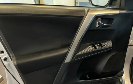 Toyota RAV4, 2014 год, 1 850 000 рублей, 20 фотография