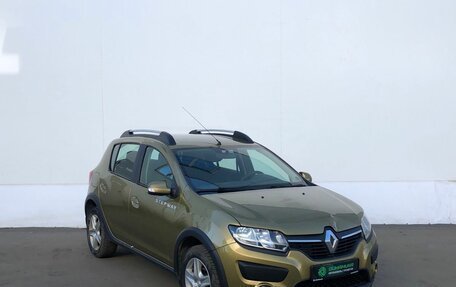 Renault Sandero II рестайлинг, 2016 год, 755 000 рублей, 3 фотография