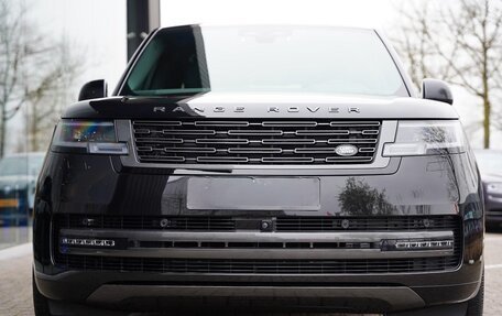 Land Rover Range Rover IV рестайлинг, 2025 год, 30 790 000 рублей, 2 фотография