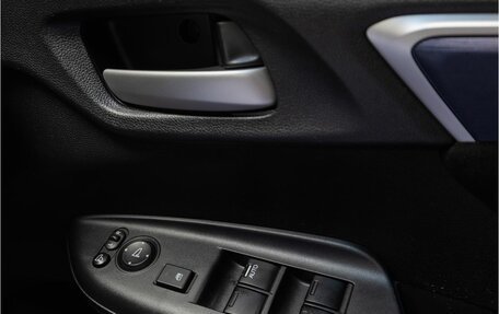 Honda Shuttle II, 2016 год, 1 200 000 рублей, 19 фотография