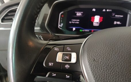 Volkswagen Tiguan II, 2020 год, 2 900 000 рублей, 8 фотография