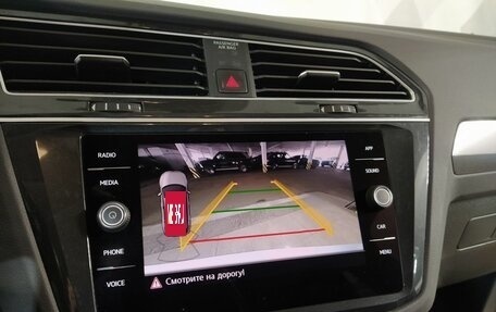 Volkswagen Tiguan II, 2020 год, 2 900 000 рублей, 12 фотография