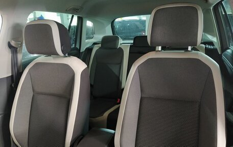 Volkswagen Tiguan II, 2020 год, 2 900 000 рублей, 22 фотография