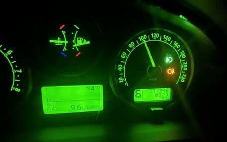 Land Rover Discovery III, 2006 год, 1 350 000 рублей, 12 фотография