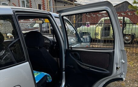 Chevrolet Niva I рестайлинг, 2006 год, 370 000 рублей, 8 фотография