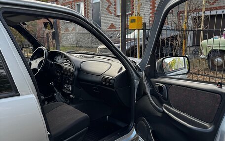 Chevrolet Niva I рестайлинг, 2006 год, 370 000 рублей, 9 фотография