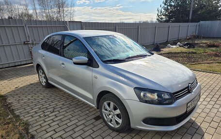 Volkswagen Polo VI (EU Market), 2015 год, 800 000 рублей, 3 фотография