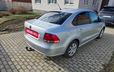 Volkswagen Polo VI (EU Market), 2015 год, 800 000 рублей, 4 фотография