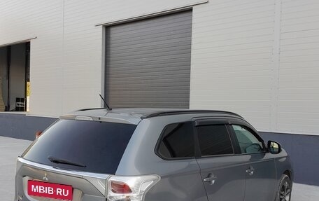 Mitsubishi Outlander III рестайлинг 3, 2012 год, 1 350 000 рублей, 7 фотография