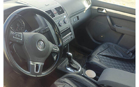 Volkswagen Touran III, 2013 год, 620 000 рублей, 8 фотография